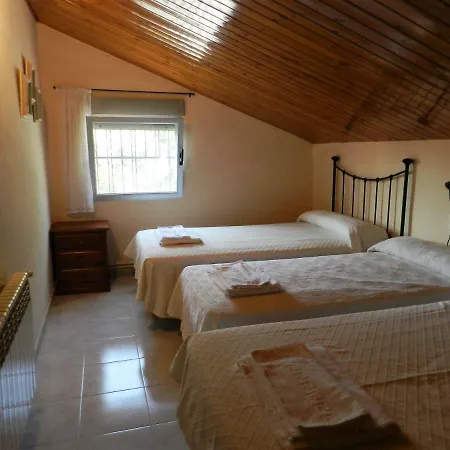 Chalet Puerta Castralvo 펜션 테루엘