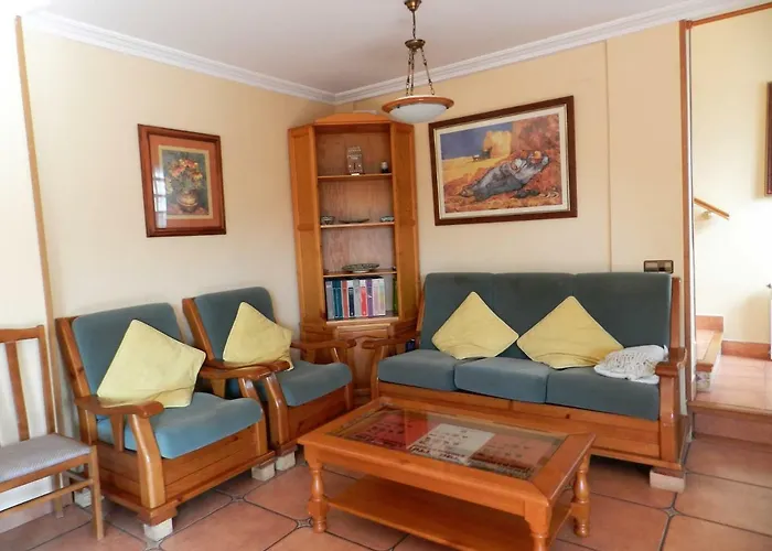 Chalet Puerta Castralvo *